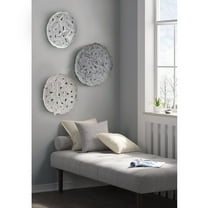 MAYEERTY Textured Feather 3-Piece Metal Disc Wall Decor Set