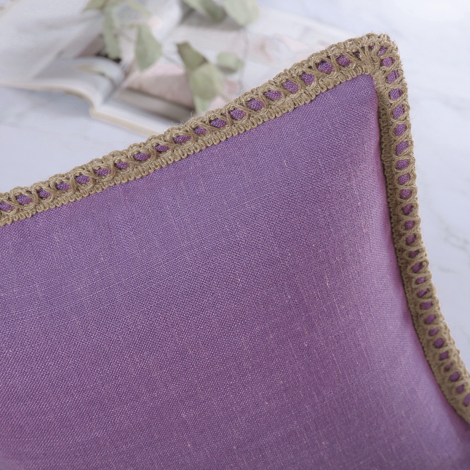 Phantoscope Farmhouse Burlap Linen Tailored Edge Series Decorative Throw Pillow, 18" x 18", Purple, 1 Pack