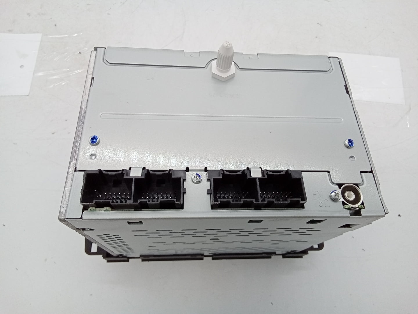 Pre-Owned 2007 Suzuki Grand Vitara CD DVD Player Radio OEM - Verify Specific Vehicle Fitment In Description - (Good)