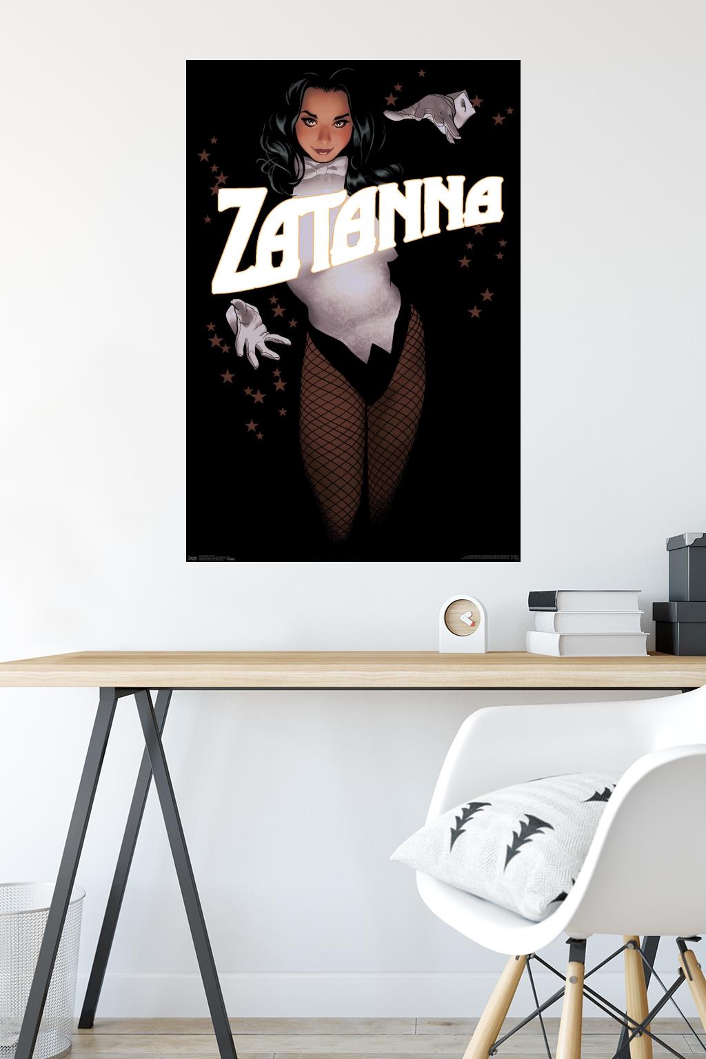 DC Comics - Zantanna - Alex Ross Portrait Wall Poster, 22.375" x 34"