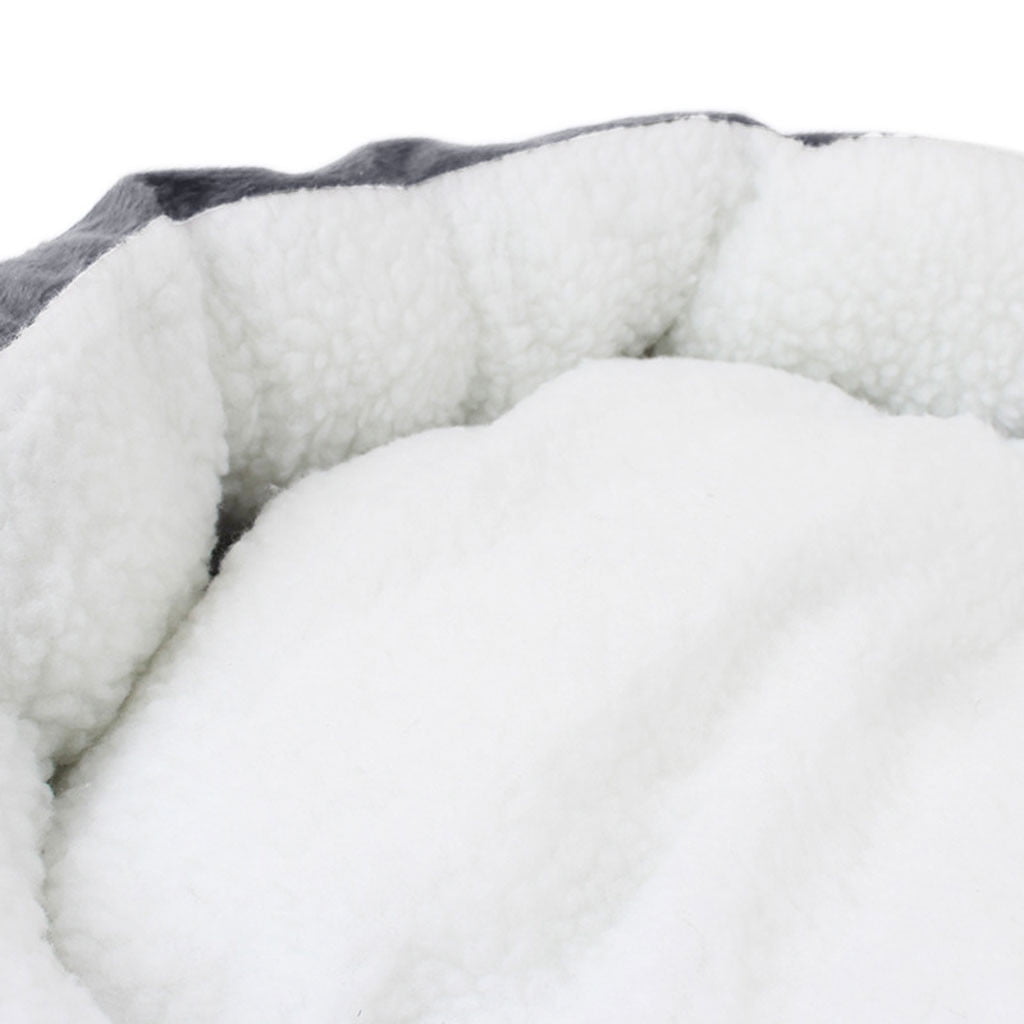 VANLOFE Plush Pet Beds for Pets Soft Big Plush Cushion Washable Dog Beds Self-Warming Sleeping Bed for Cats 50*40cm/19.7*15.7in Gray