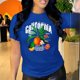 thumbnail image 3 of Playera Blusa De Naranjas Los Angeles California – Estilo Cítrico con Vibras del Oeste Color Azul Talla Extra Grande Marca Emil SaEs, 3 of 4