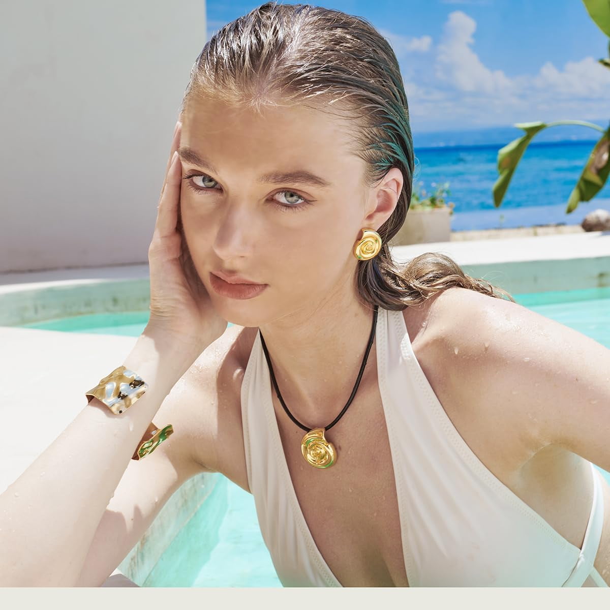 Conch Sell Earrings Gold Stud Earrings For Women Love Knot Stud Earrings Angel Wings Stud Earrings[Z5653]