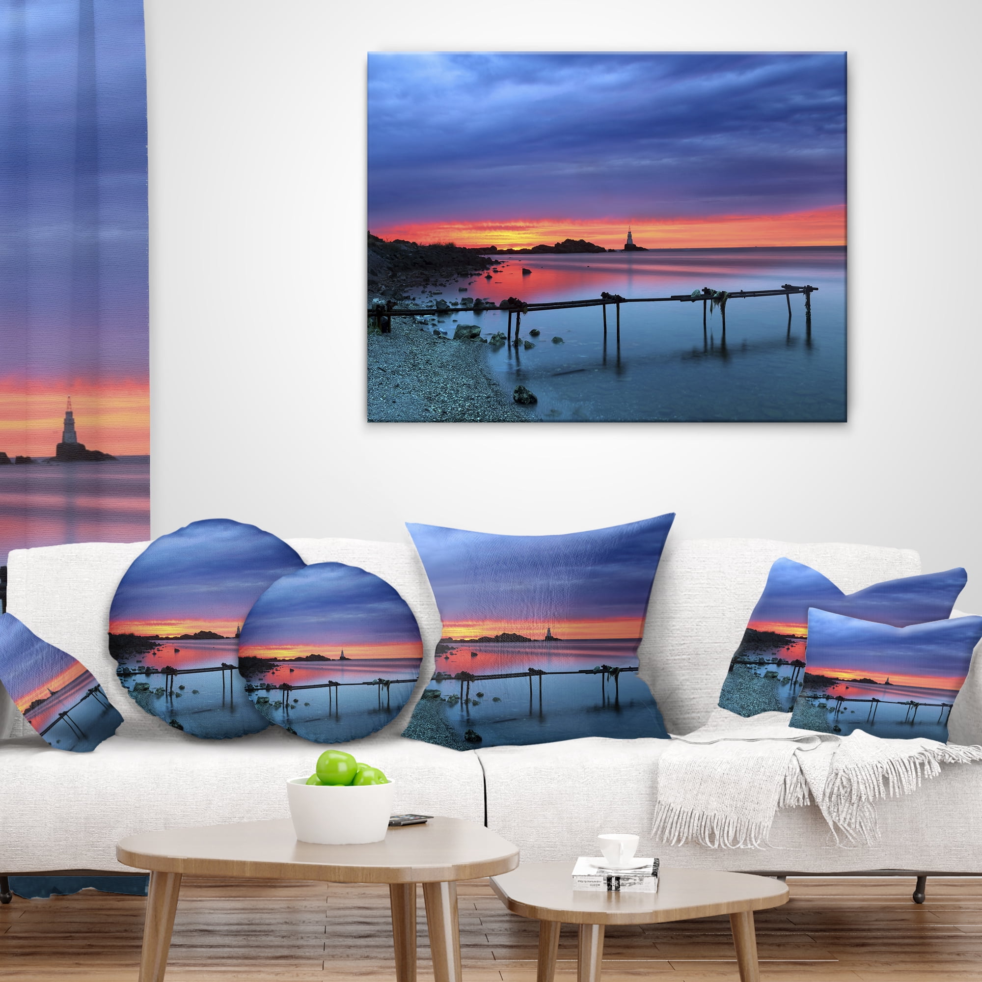 Designart Blue Sky and Waters Panorama - Modern Seashore Throw Pillow - 18x18