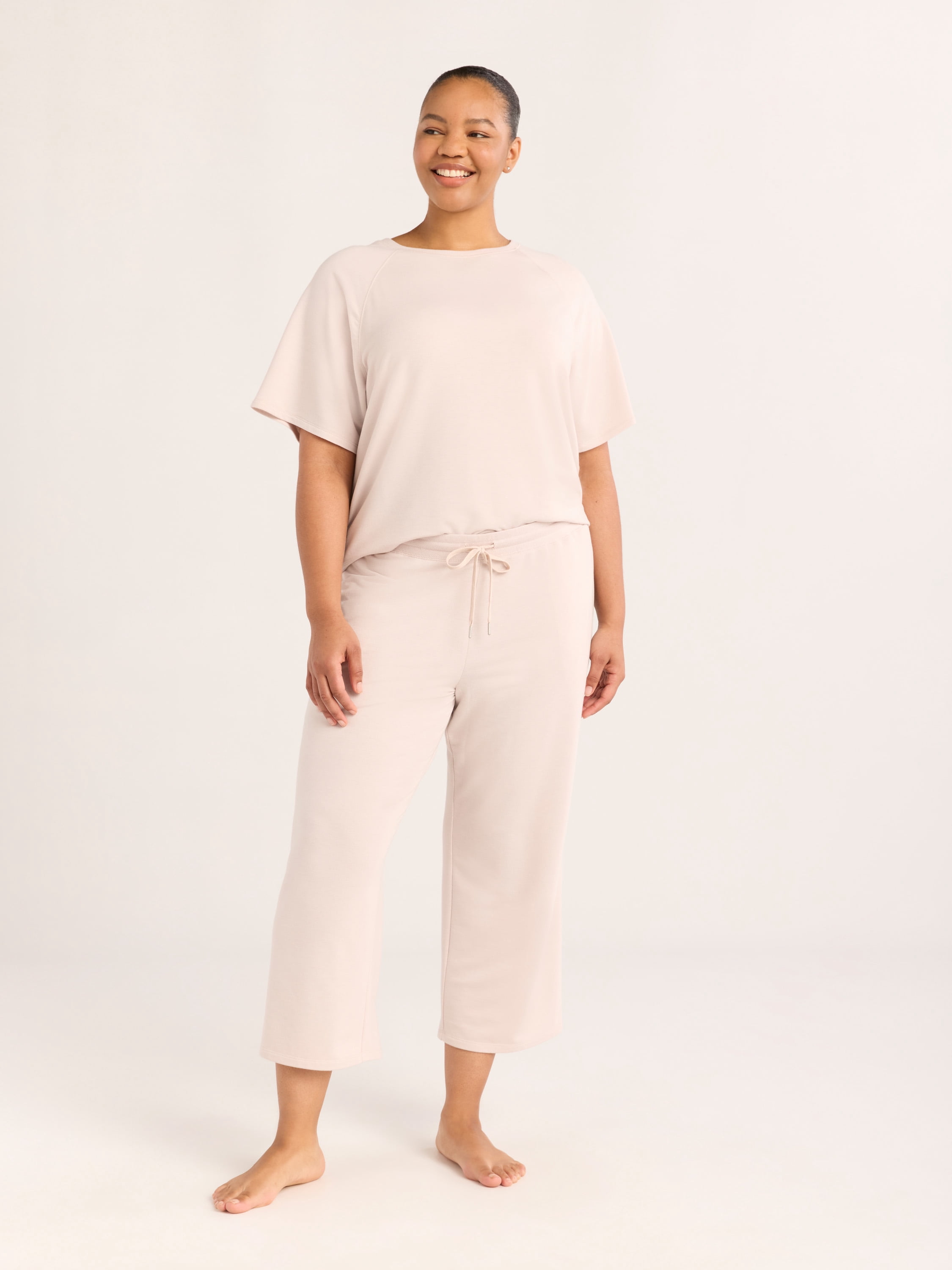 Joyspun Women's French Terry Short Sleeve Top and Capri Pants Set, 2-Piece, Sizes XS-3X