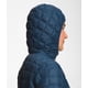 thumbnail image 4 of Chaqueta parka THE NORTH FACE ThermoBall Eco para mujer, color azul oscuro, 4 of 5