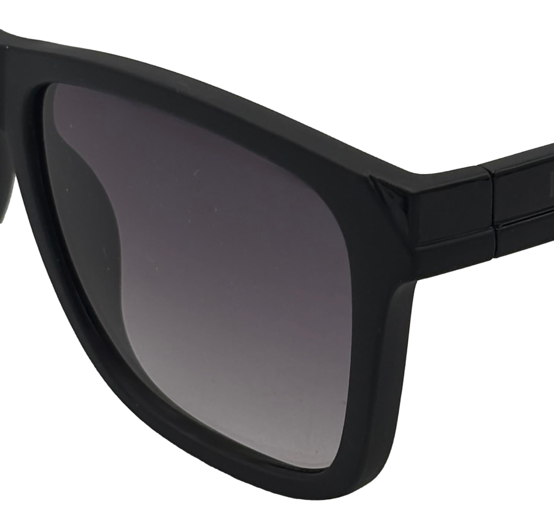 Guess Sunglass Mens Matte Black Square, Gradient Lens GF0254. 2B