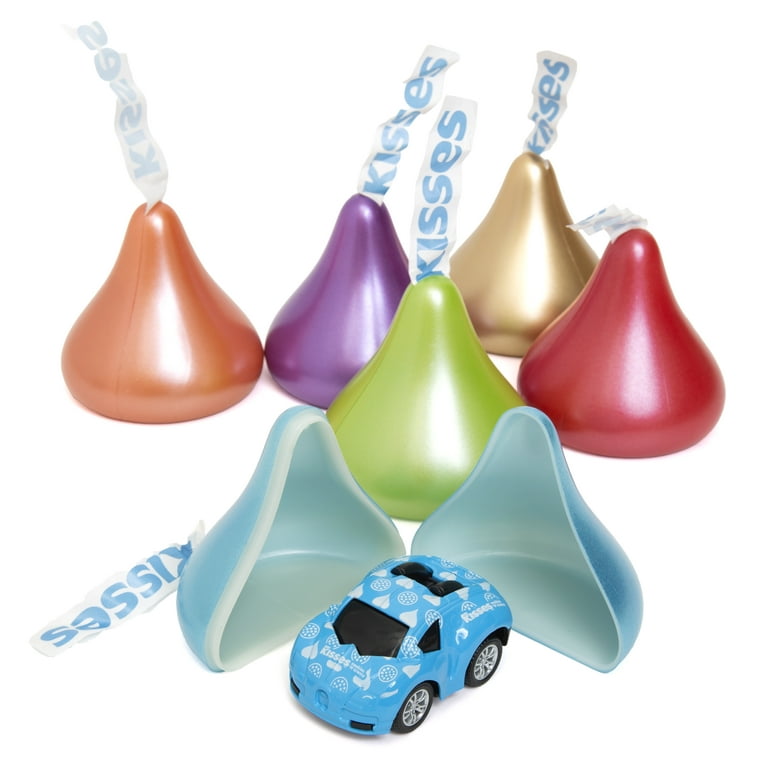 Hershey's KISSES Candy Capsule Mini Die-Cast Pull-Back Toy Car