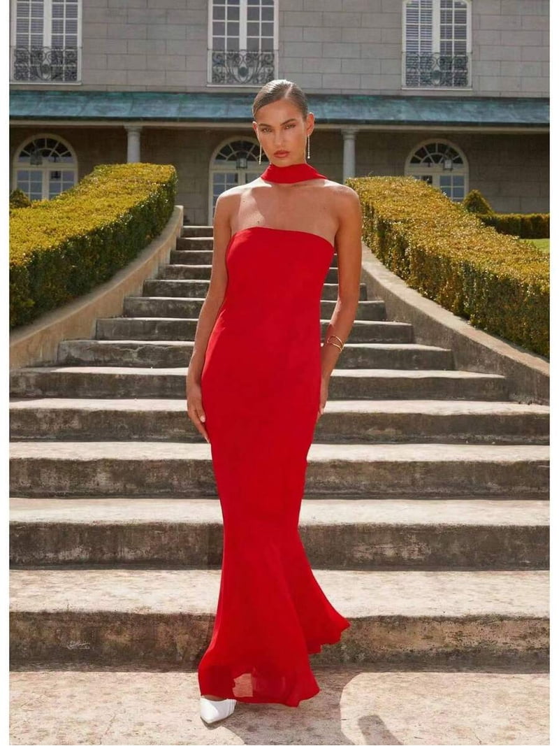 choker maxi dress red /// Red Strapless Halter Neck Maxi Dress With Choker Detail, Mermaid Silhouette, Elegant Evening Gown, Women's, Size: Medium