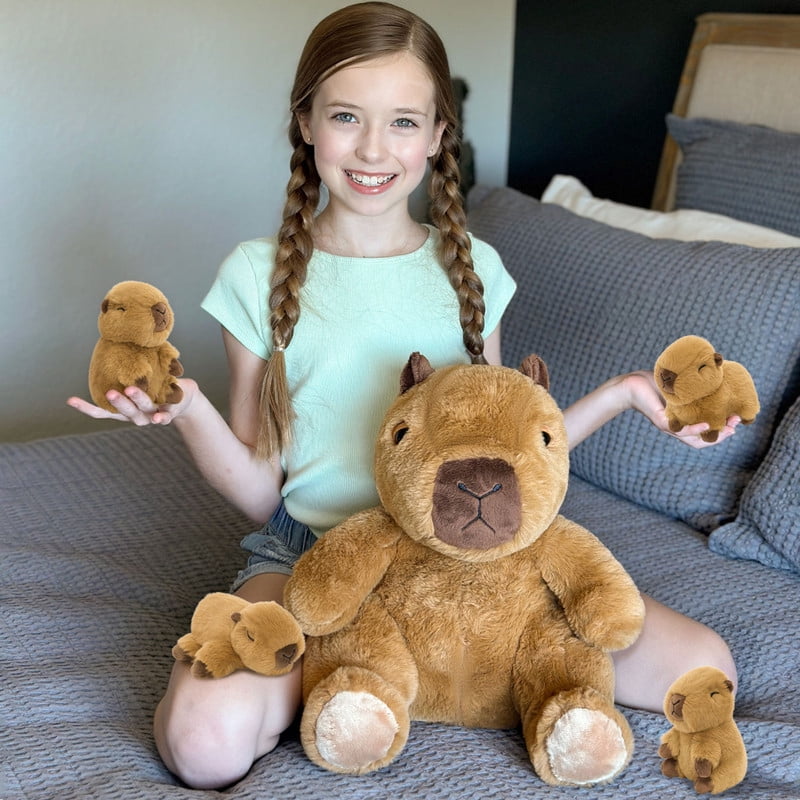 Muiteiur 5Pcs Capybara Stuffed Animal Set 13.8'' Capybara Plush with 4 Babies Inside