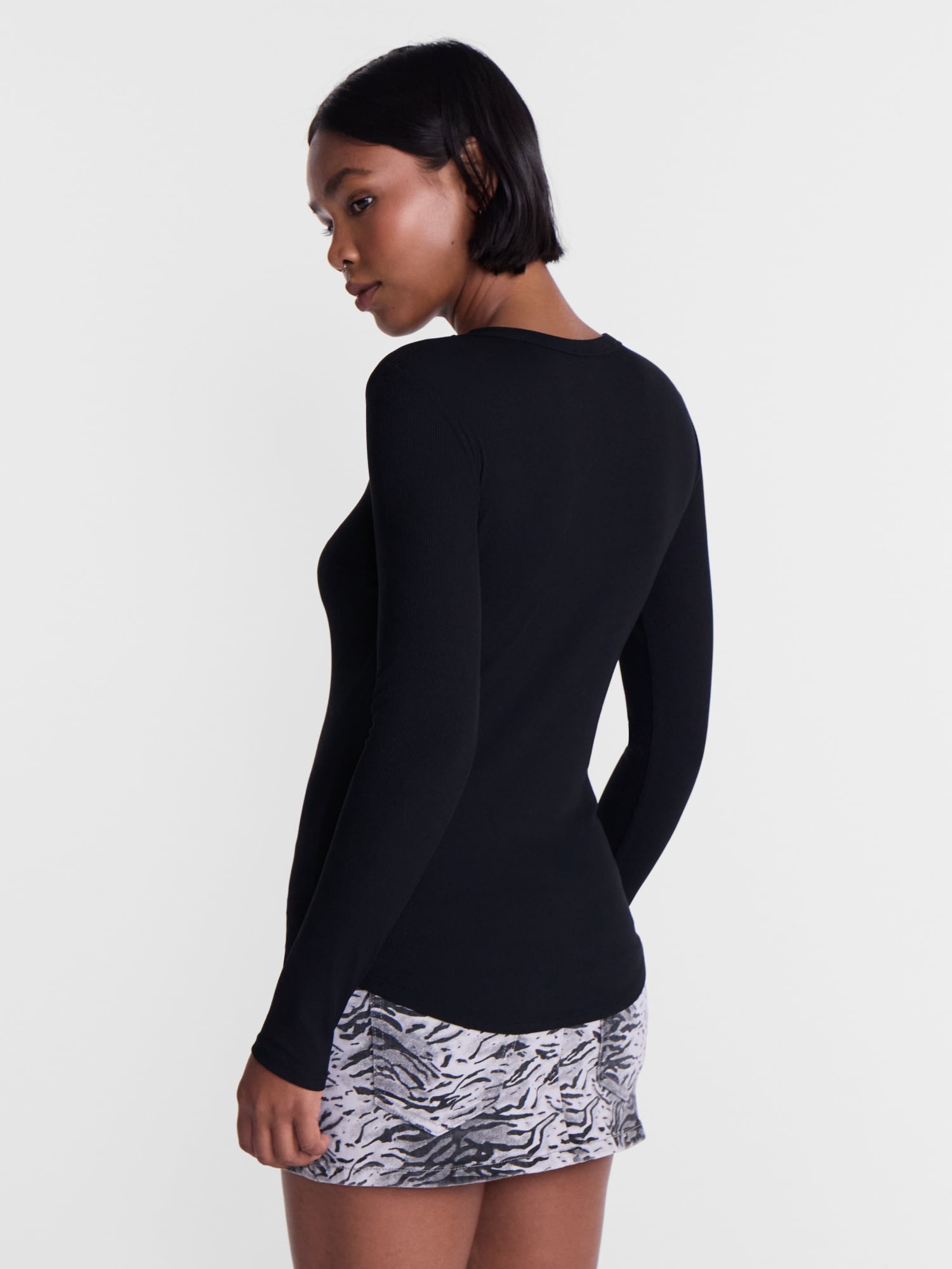 No Boundaries Ribbed Crewneck Tee with Long Sleeves, Women's and Women's Plus XXS-4X