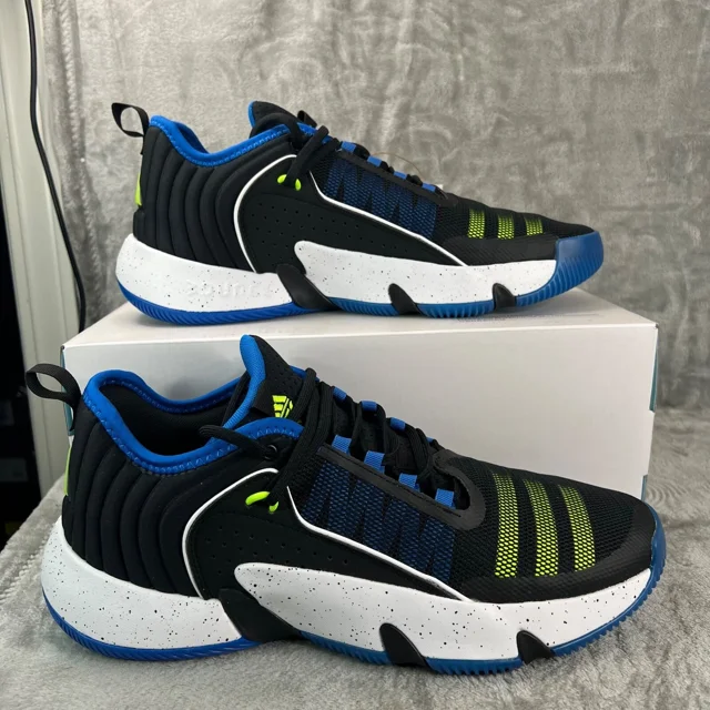 Adi-das Trae Unlimited Black Basketball Athletic Shoes IE0078 Men’s Size 10.5