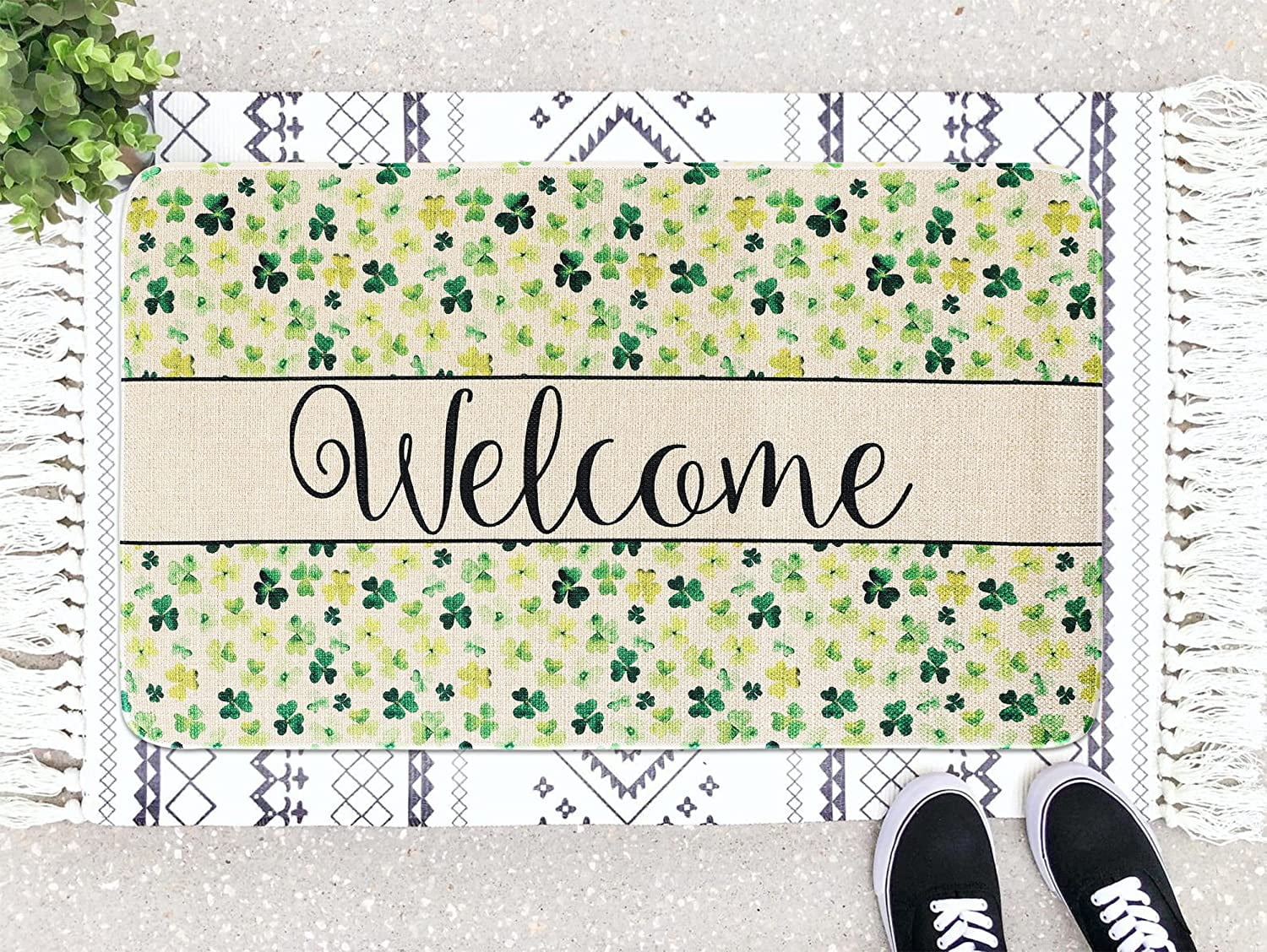 Nutksea Floral Decorative Doormat, Summer Farmhouse Flowers Doormat Rustic Floral Indoor Outdoor 17" x 30"