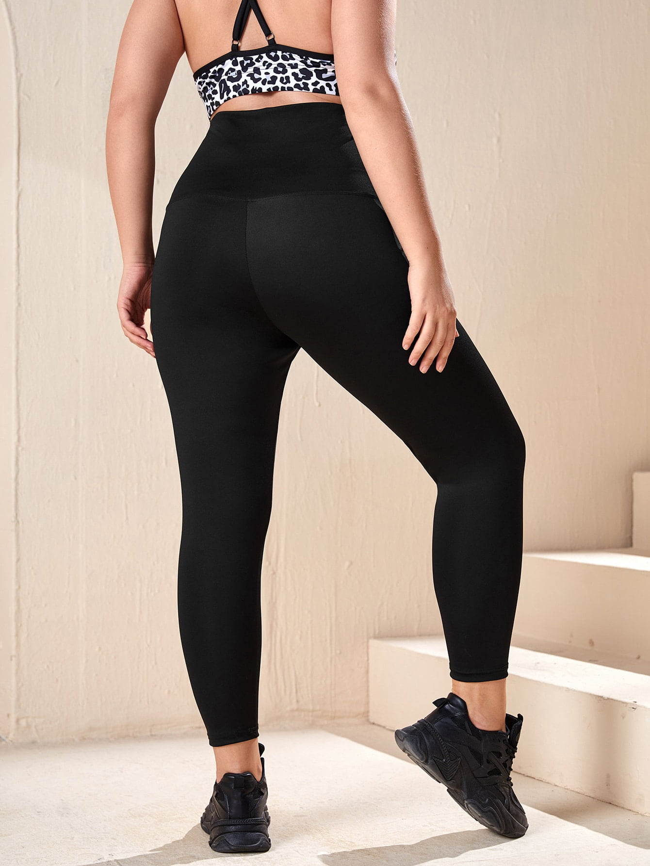 Women's Plus Tighten Waist Hook and Eye 