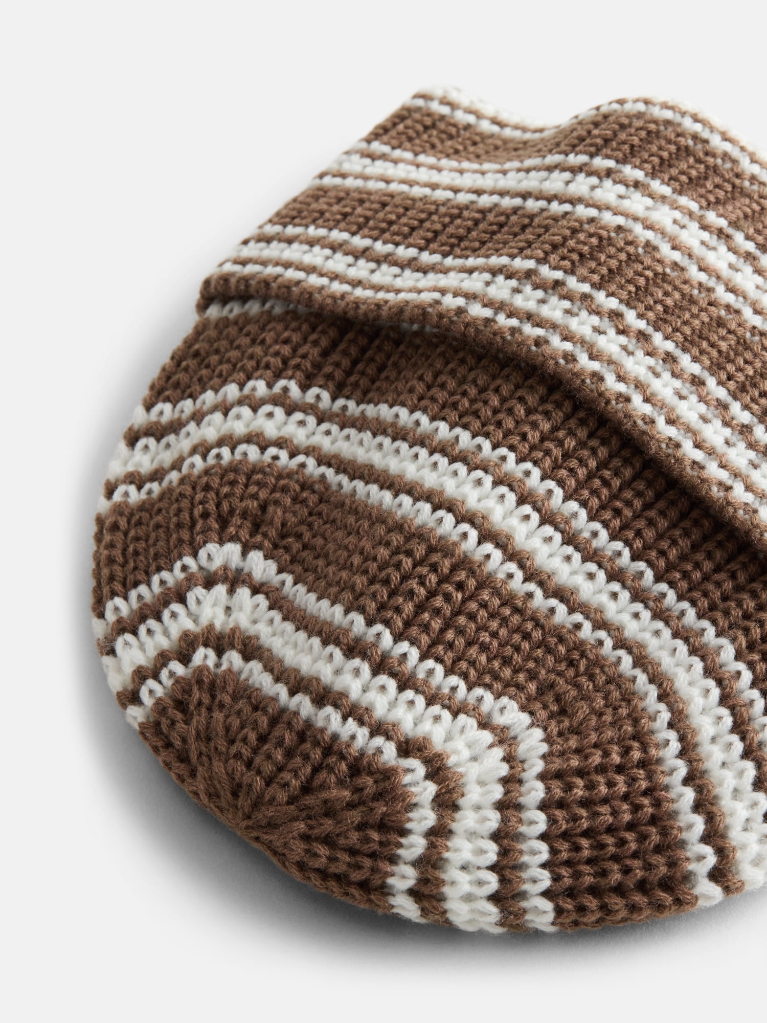 No Boundaries Women's Ribbed Knit Striped Beanie
