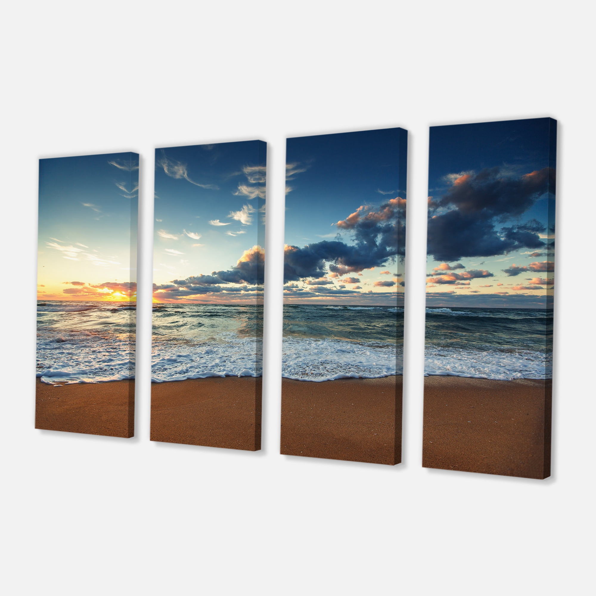 Designart 'Sunrise and Glowing Waves in Ocean ' Seascape Canvas Art Print