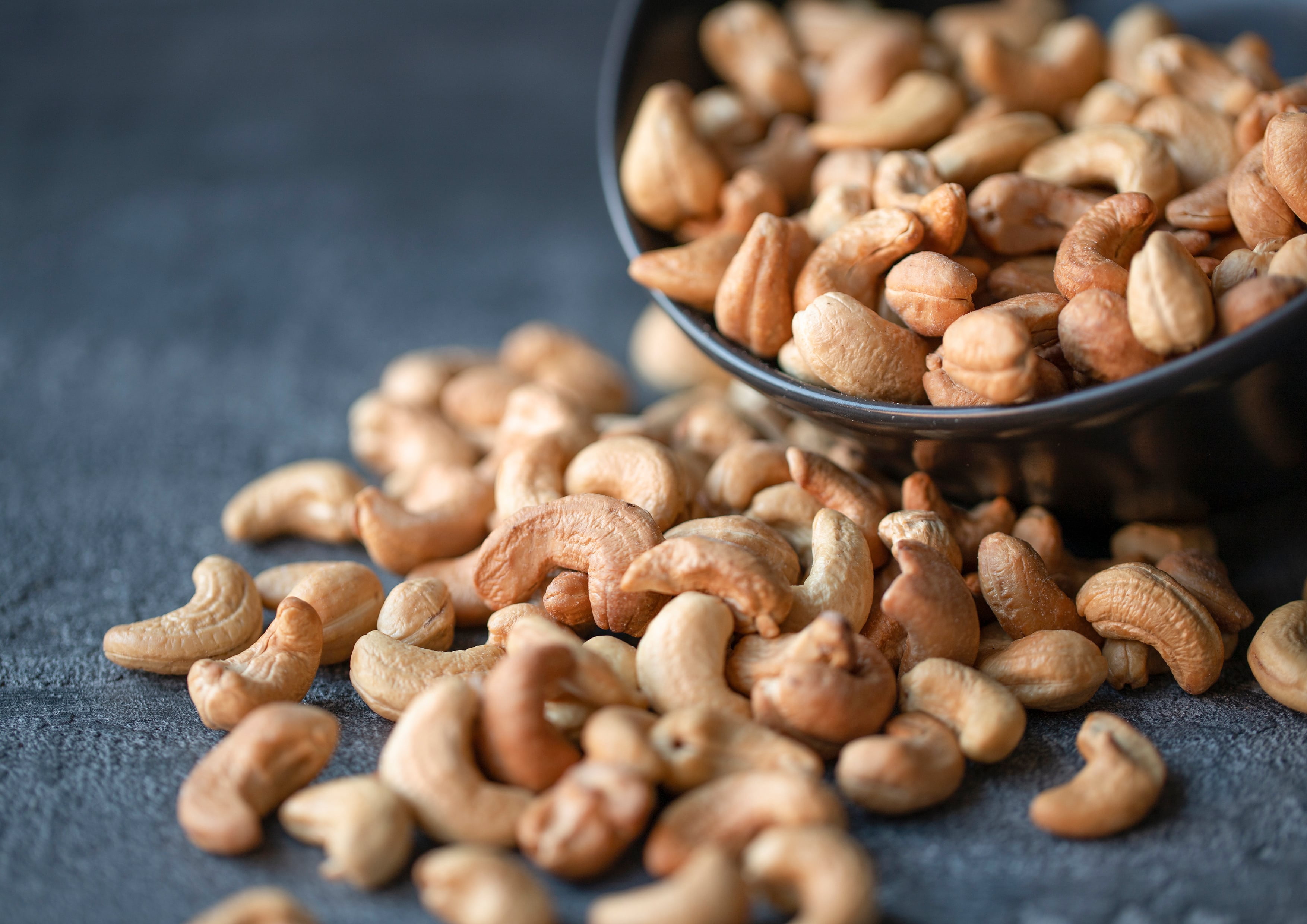 Organic Dry Roasted Whole Cashews with Himalayan Salt, 2 Pounds — Non-GMO, Kosher, Vegan — by Food to Live