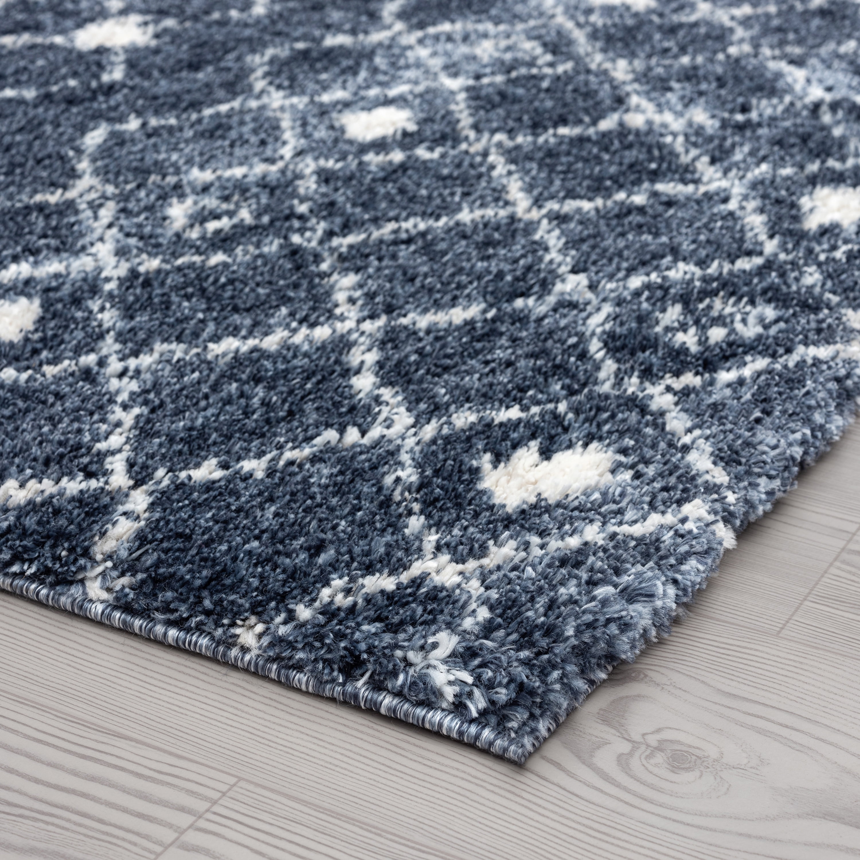 Shag 4x6 Area Rug Thick (3'11'' x 5'3'') Geometric Blue, Cream Indoor Rectangle Easy to Clean