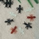 thumbnail image 3 of 100 piezas de hormigas de simulación de Halloween, hormigas falsas de plástico, juguetes de broma interesantes, 3 of 7