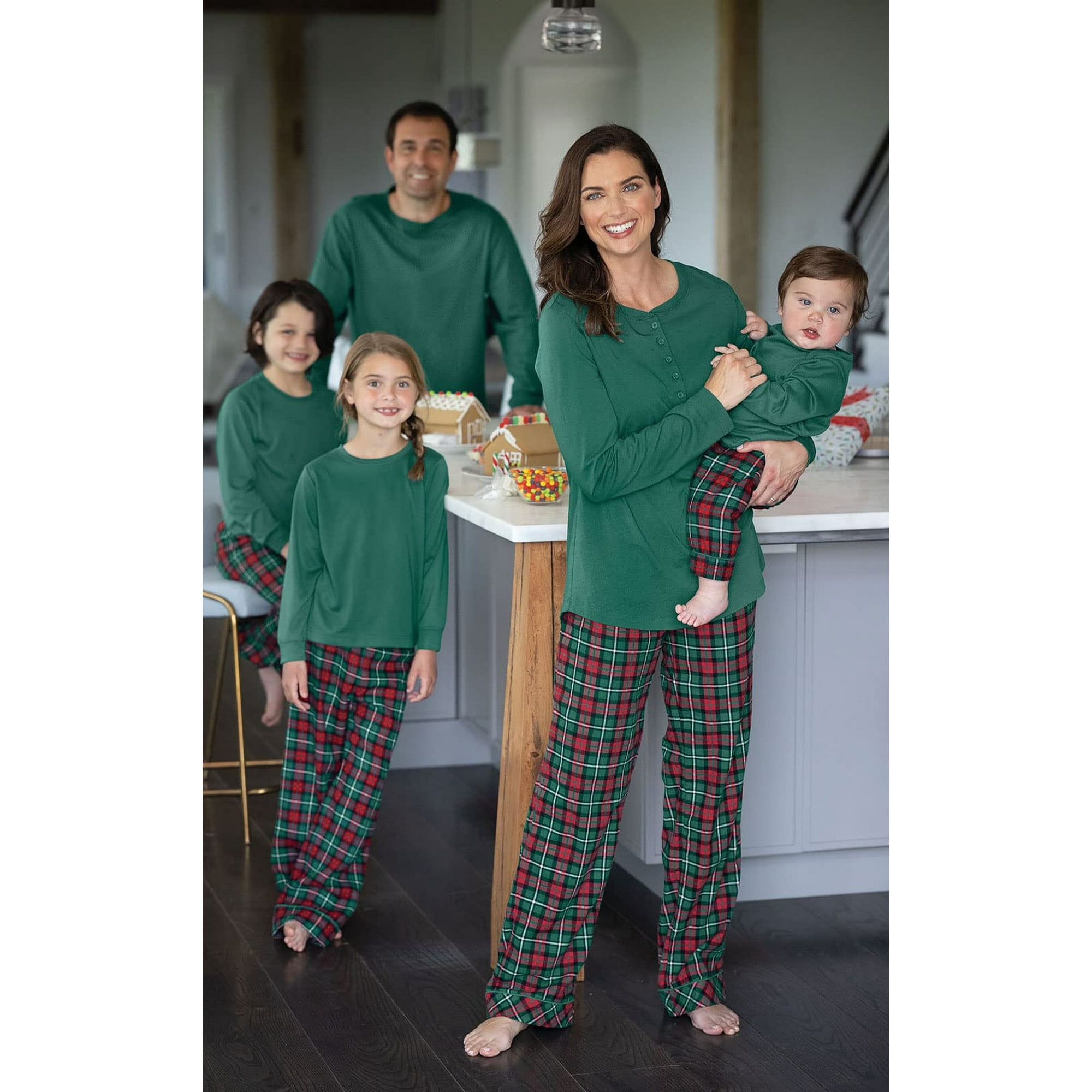 PajamaGram Red and Green Plaid Matching Family Christmas Pajamas Green Women s Medium 8 10