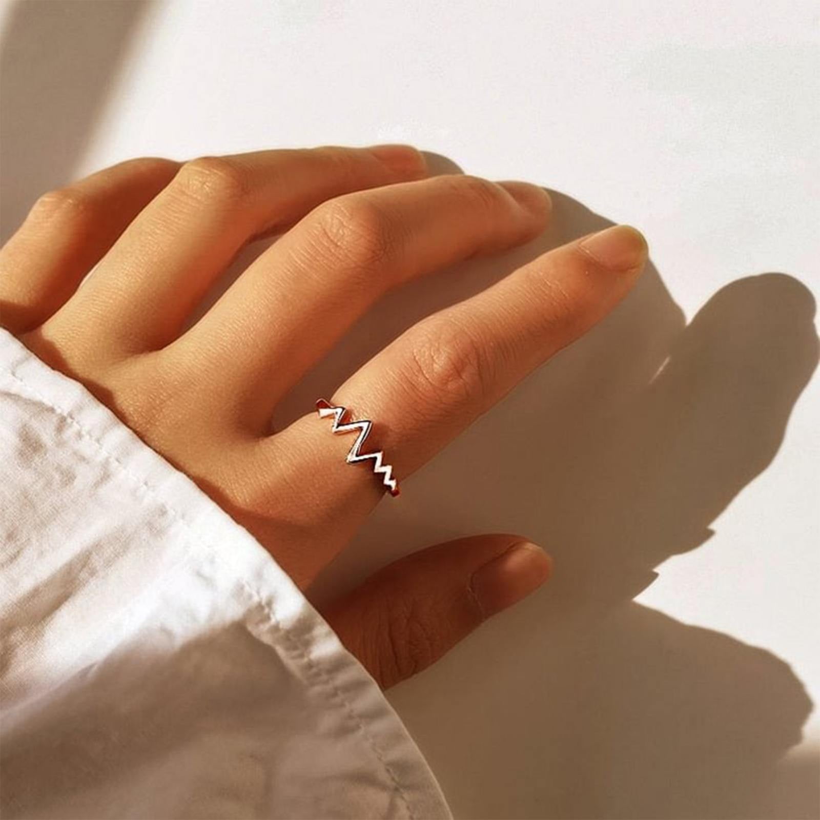 Heartbeat finger ring best sale
