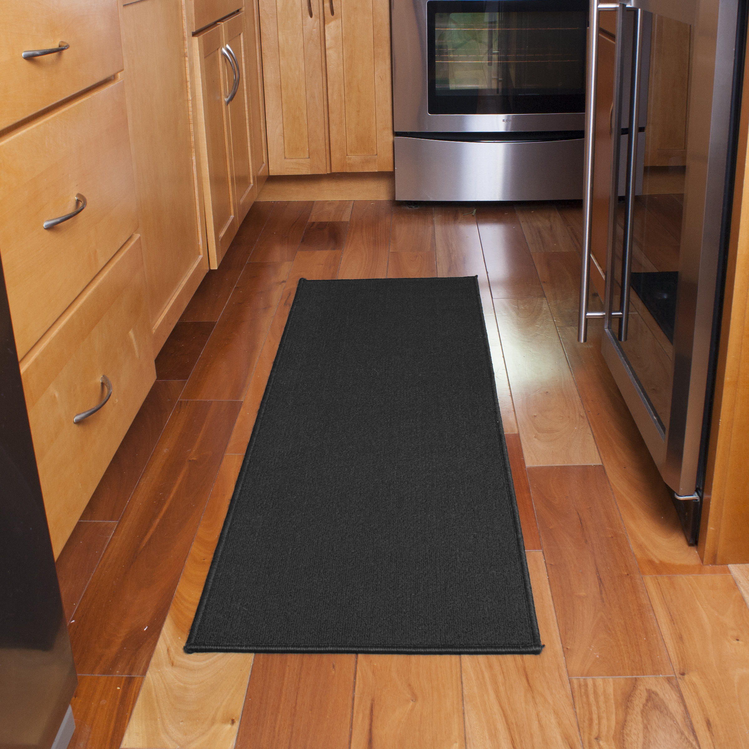 RITZ Solid Rug Runner, 20" x 60", Black