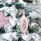 thumbnail image 4 of 50 piezas colgantes de Navidad bolas de pintura copo de nieve en forma de corazón adornos colgantes decoración de pared, 4 of 5