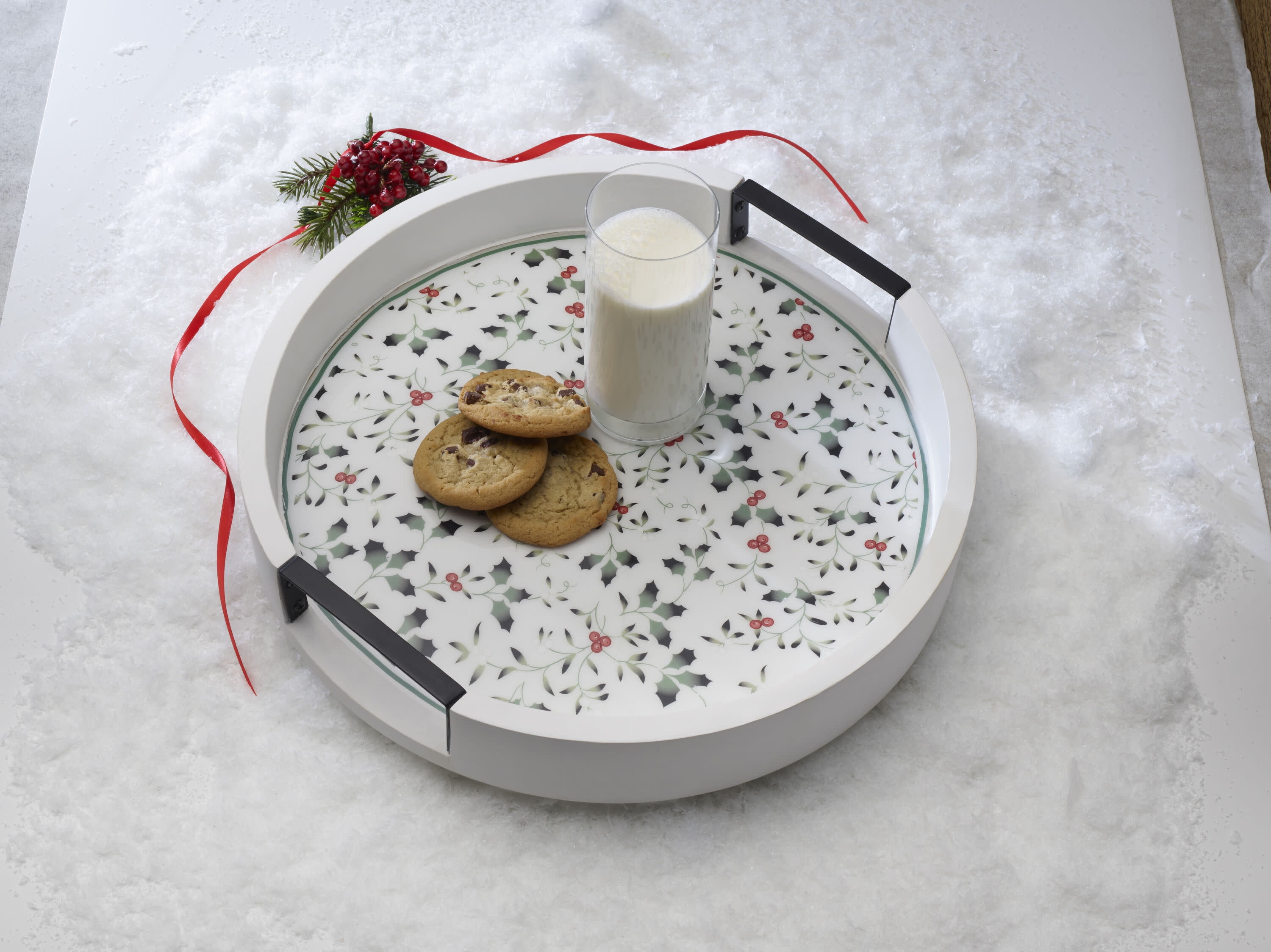 Pfaltzgraff Winterberry 16-Inch Round Lazy Susan
