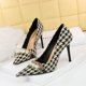 thumbnail image 3 of Zapatos de tacón fino para mujer, de tela a cuadros, con punta puntiaguda y cadena de metal, de lujo, de tacón medio, sexys, 3 of 5