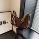 thumbnail image 2 of Bolsos para mujer 2025, nuevo bolso de mano tipo baguette con cadena, bolso bandolera de alta gama, versátil y para desplazamientos diarios., 2 of 5