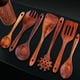 thumbnail image 2 of Juego de 8 Utensilios de Cocina de Madera de Teca, Cuchara de Madera para Cocinar, Juego de Utensilios de Cocina Antiadherentes, Juego de Palas de Madera Con Mango Cómodo, 2 of 7