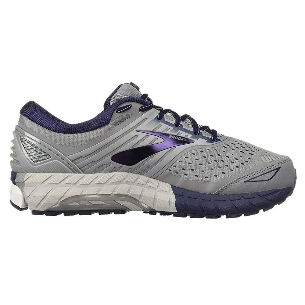 brooks beast size 11