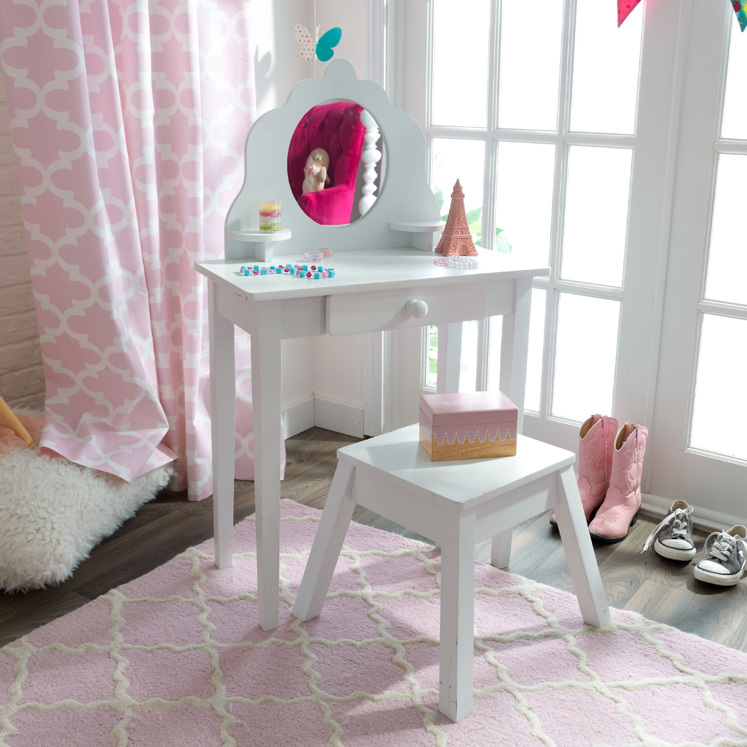 kidkraft makeup vanity table