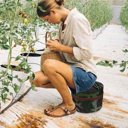 FUEENIRVA Fishing Stool Camouflage Cloth Foam Lightweight Portable 1Pack