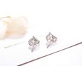 thumbnail image 4 of Pendientes de Plata de Ley 925 YONGSHENG para Mujer Forma de Corazón Caja de Regalo, 4 of 5