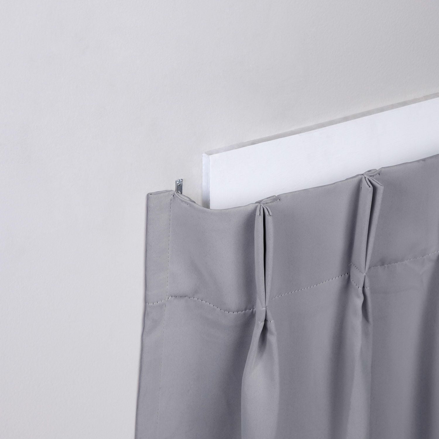 Lunar tringle à rideaux basique Fast Fit à installation facile En plusieurs couleurs