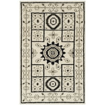 SAFAVIEH Kenya KNY625A Hand-knotted Ivory / Grey Rug