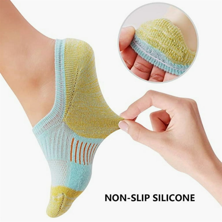 No slip store running socks