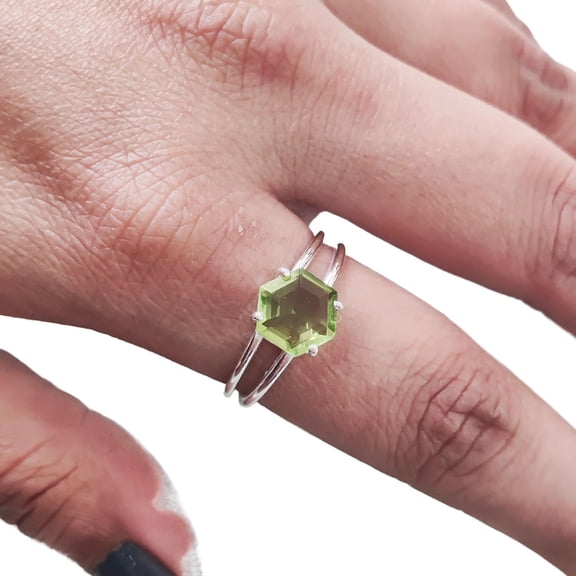 Peridot Gemstone Ring, 925 Sterling Silver Ring, Women Ring, Natural Peridot, August Birthstone, Christmas, Thanksgiving, Tiny Dainty Ring, Handmade, Statement Jewelry, Wedding, Anniversary Gift