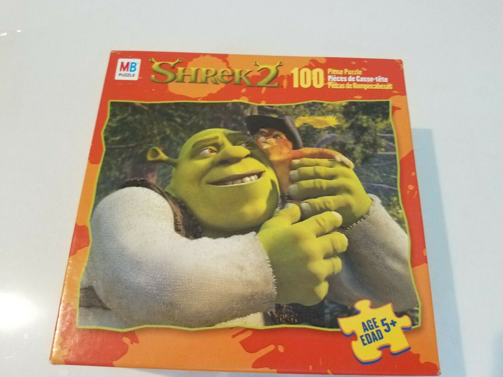 Case chief mineral Shrek 2 Shrek Hugs Puss 'n Boots 100 Piece Puzzle - Walmart.com