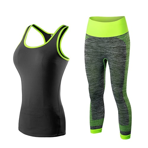 Female hot sale workout outfits