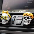 thumbnail image 3 of Clip de ventilación ZHAOCHENG con forma de calavera Ambientador para coche accesorios de decoración, 3 of 5