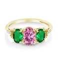 thumbnail image 2 of Gem Stone King 10K Yellow Gold 3-Stone Ring Oval Pink Moissanite and Nano Emerald Green (1.72 Cttw, Size 8), 2 of 4