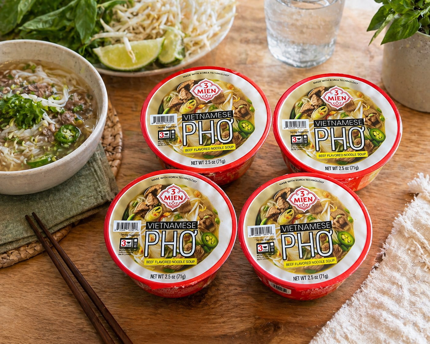 3 Mien Vietnamese Pho Beef Flavored Noodle Soup Bowls, 2.5 oz Each, 4 Pack Instant Microwave Rice Noodles
