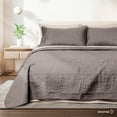 thumbnail image 4 of Edredón King Size Ligero Dreamlab con Juego de Sábanas y Fundas de Almohada Decorativas 7 Piezas Arena Beige, 4 of 9