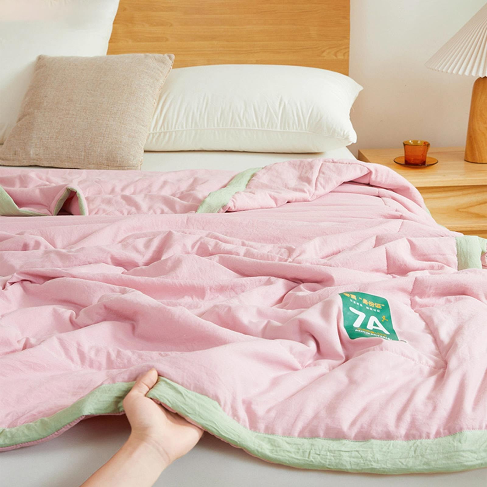 Winty Throw Blanket for Couch Sofa,Bed Blankets for Bed,Super Soft and Warm Throw Blanket for Couch, Sofa and Bed Cozy, Fuzzy and Lightweight,150*200Cm