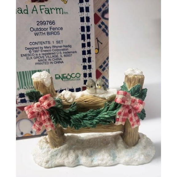 Enesco Mary Mary Had A Farm #299766 1997 Outdoor Fence With Birds Figurine