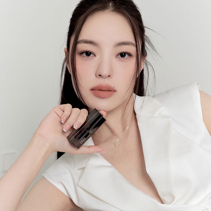 MUZIGAE MANSION Moodwear Blur Semi-Matte Velvet Lipstick