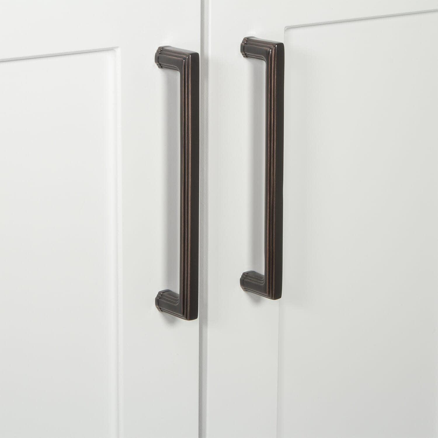 Grandeur 857396 Carre 6" Center To Center Solid Brass Cabinet Handle / Drawer Handle -