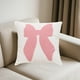 thumbnail image 1 of Fundas de cojín con nudo de mariposa para sofá | Cojines decorativos de 45 x 45 cm para salón | Tela suave con diseño en rosa y blanco, 1 of 6